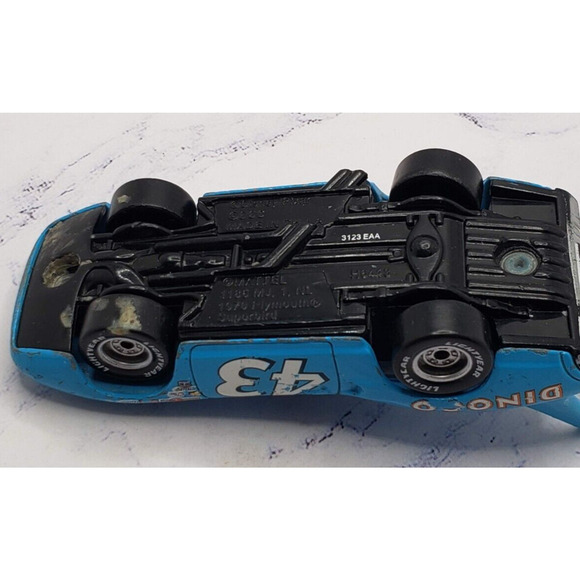 Disney Pixar Cars Strip Weathers AKA The King #43 Plymouth Superbird Diecast - Picture 6 of 7